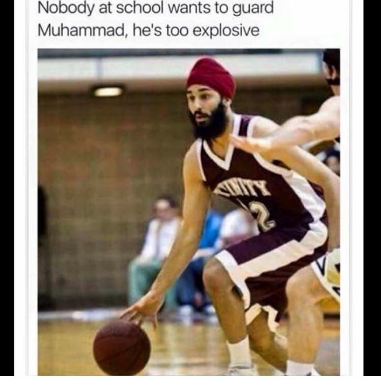 Black Tweets. .. According to the first post, I meet one of the qualifications of "real ".