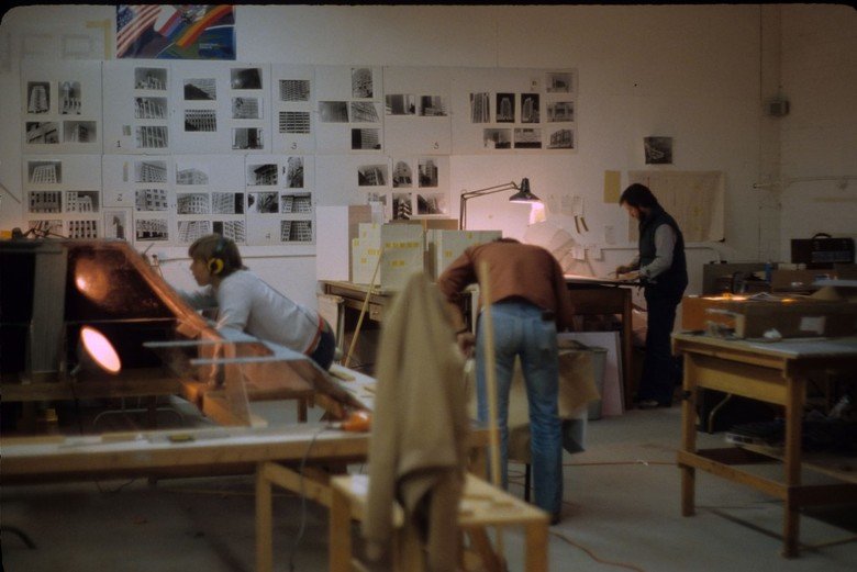 ridley scotts blade runner minis pt.2. part 1: /Ridley+scotts+blade+runner+minis+pt1/funny-pictures/5753309/.. Dope movie. Harrison always shooting first.